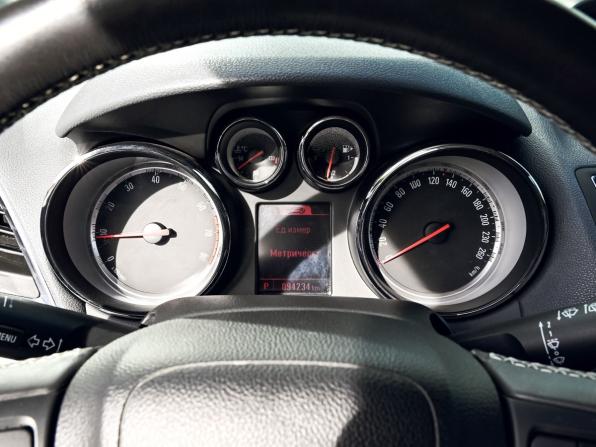 Opel Mokka I с пробегом 2014 года, цена 1 249 000 рублей, 94233 км, внедорожник, Автокод Объявления