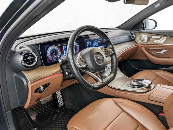 Mercedes-Benz E-Класс V (W213 S213 C238) с пробегом 2017 года, цена 3 950 000 рублей, 118399 км, седан, Автокод Объявления
