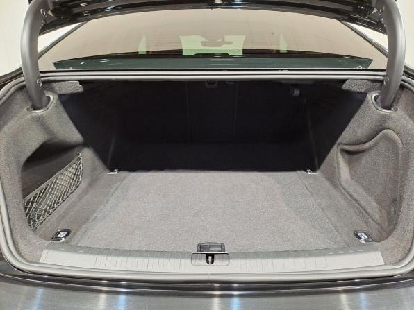 Audi A6 V (C8) с пробегом 2020 года, цена 3 640 000 рублей, 100000 км, седан, Автокод Объявления