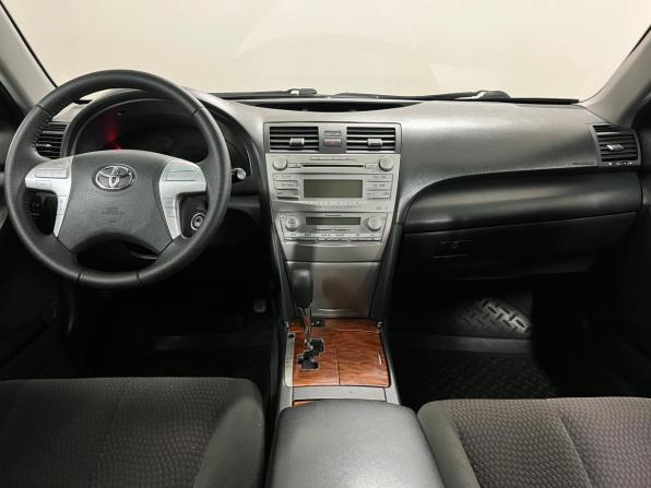 Toyota Camry VI (XV40) Рестайлинг с пробегом 2010 года, цена 1 162 000 рублей, 239000 км, седан, Автокод Объявления