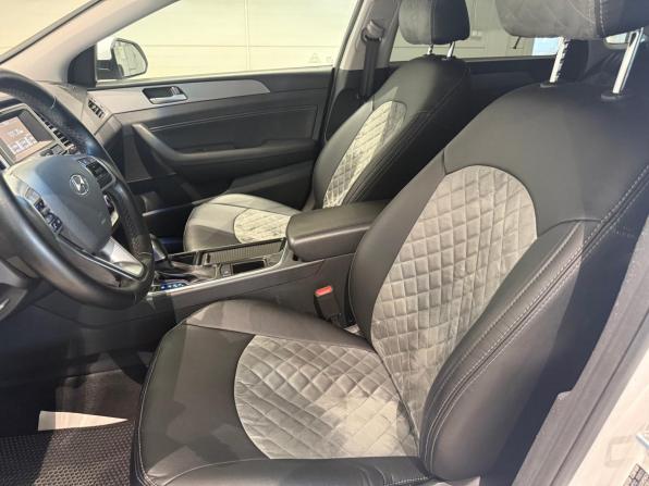 Hyundai Sonata VII (LF) Рестайлинг с пробегом 2019 года, цена 1 620 000 рублей, 135000 км, седан, Автокод Объявления