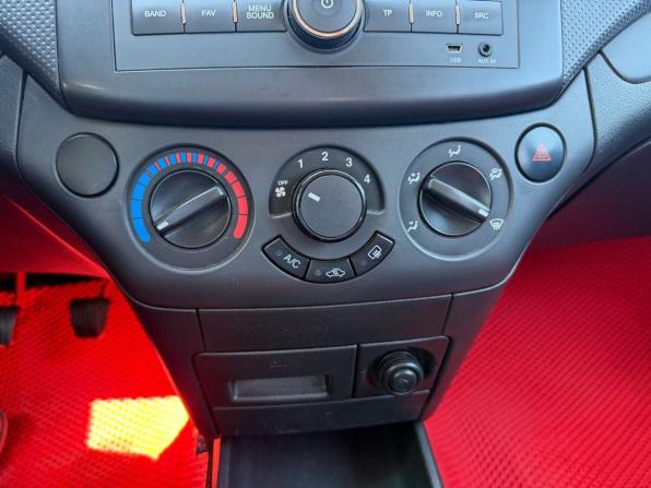 Chevrolet Aveo I Рестайлинг с пробегом 2010 года, цена 389 900 рублей, 111750 км, седан, Автокод Объявления