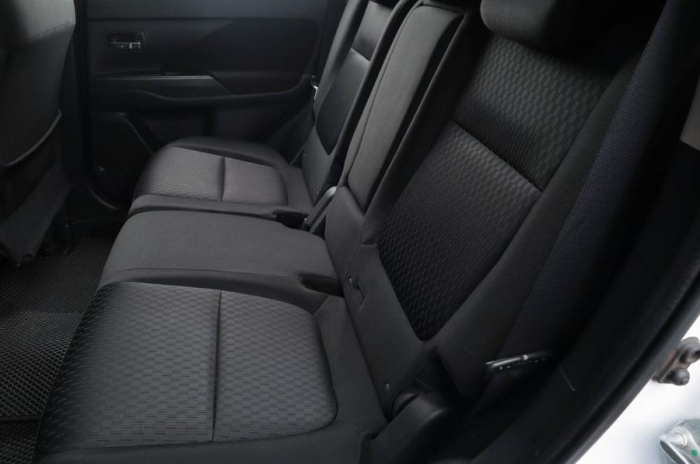 Mitsubishi Outlander III Рестайлинг Челябинск  - изображение 20