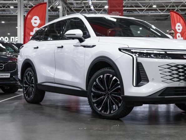 Exeed RX с пробегом 2023 года, цена 2 999 700 рублей, 22909 км, внедорожник, Автокод Объявления