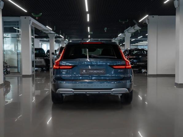 Volvo V90 Cross Country I Рестайлинг с пробегом 2020 года, цена 4 700 000 рублей, 140692 км, универсал, Автокод Объявления