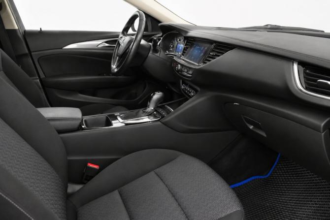 Opel Insignia II с пробегом 2019 года, цена 1 290 000 рублей, 237449 км, универсал, Автокод Объявления