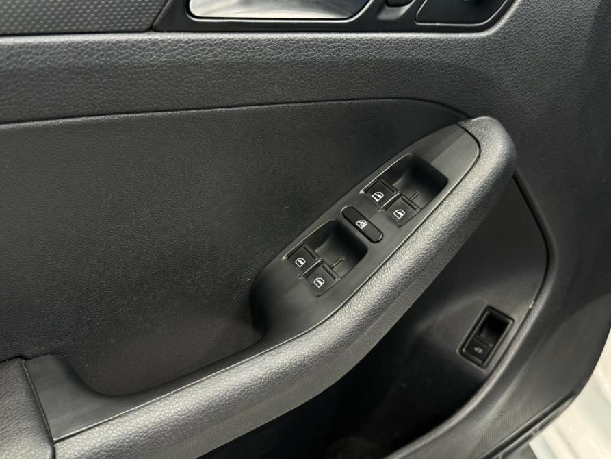 Volkswagen Jetta VI Рестайлинг Волжский  - изображение 13