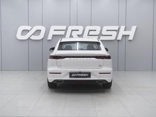 FAW Bestune B70 I Рестайлинг с пробегом 2024 года, цена 2 099 000 рублей, 70 км, лифтбек, Автокод Объявления