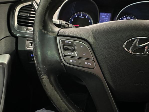 Hyundai Santa Fe III с пробегом 2013 года, цена 1 675 000 рублей, 185001 км, внедорожник, Автокод Объявления