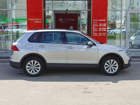 Volkswagen Tiguan II Рестайлинг с пробегом 2021 года, цена 2 830 000 рублей, 103741 км, внедорожник, Автокод Объявления
