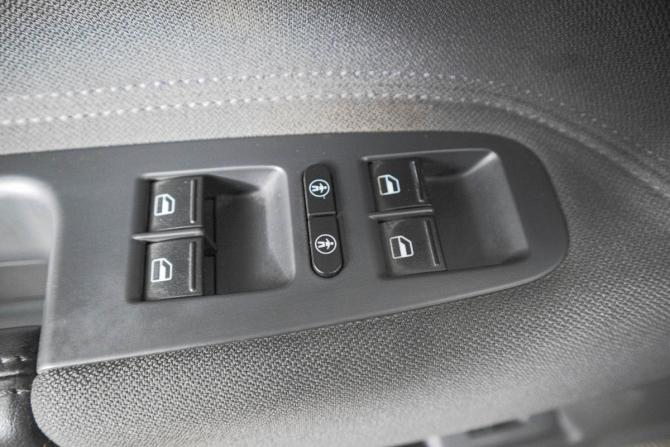 Volkswagen Touareg I с пробегом 2006 года, цена 969 000 рублей, 203180 км, внедорожник, Автокод Объявления