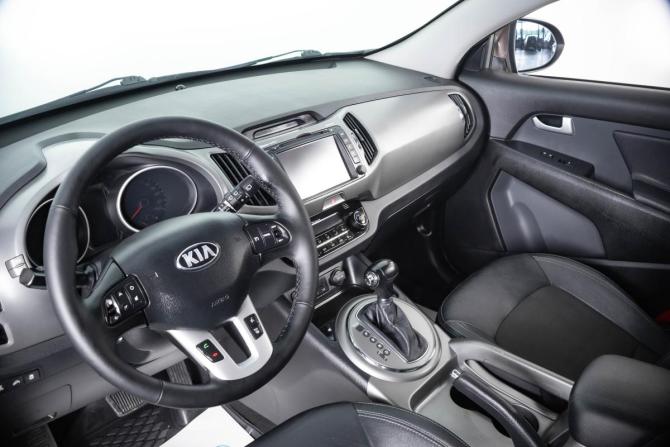 Kia Sportage III с пробегом 2014 года, цена 1 399 000 рублей, 208056 км, внедорожник, Автокод Объявления