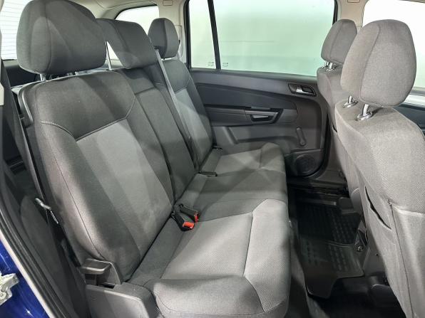 Opel Zafira B с пробегом 2008 года, цена 597 000 рублей, 171200 км, компактвэн, Автокод Объявления