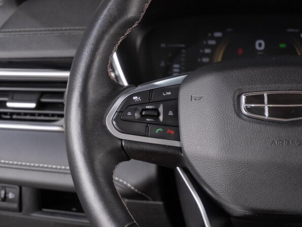 Geely Atlas Pro с пробегом 2022 года, цена 2 319 000 рублей, 61387 км, внедорожник, Автокод Объявления