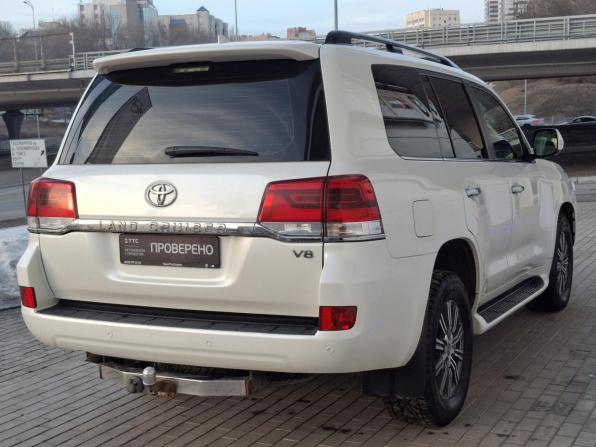 Toyota Land Cruiser 200 Series Рестайлинг 2 с пробегом 2019 года, цена 6 690 000 рублей, 153328 км, внедорожник, Автокод Объявления