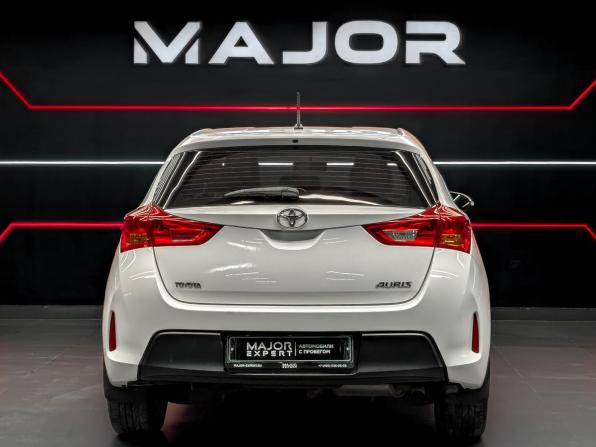 Toyota Auris II с пробегом 2014 года, цена 1 430 000 рублей, 90640 км, хэтчбек, Автокод Объявления