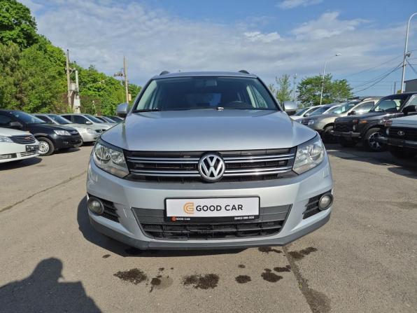 Volkswagen Tiguan I Рестайлинг с пробегом 2012 года, цена 980 000 рублей, 283685 км, внедорожник, Автокод Объявления