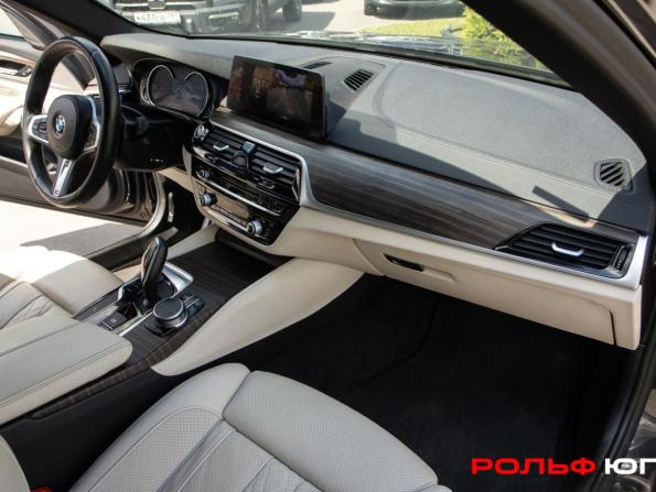 BMW 5 серии VII (G30/G31/G38) с пробегом 2018 года, цена 4 990 000 рублей, 53387 км, седан, Автокод Объявления