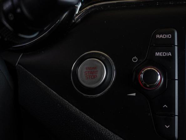 Kia Ceed GT I Рестайлинг с пробегом 2017 года, цена 1 820 000 рублей, 130067 км, хэтчбек, Автокод Объявления