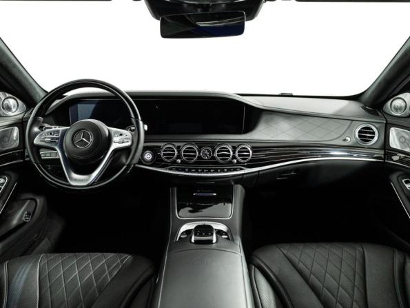 Mercedes-Benz Maybach S-Класс I (X222) Рестайлинг с пробегом 2019 года, цена 8 999 999 рублей, 33581 км, седан, Автокод Объявления
