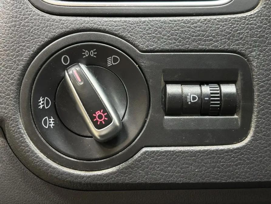 Volkswagen Polo V Саратов  - изображение 11