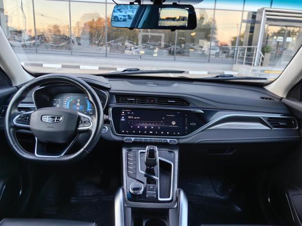 Geely Atlas Pro с пробегом 2023 года, цена 1 819 000 рублей, 31700 км, внедорожник, Автокод Объявления