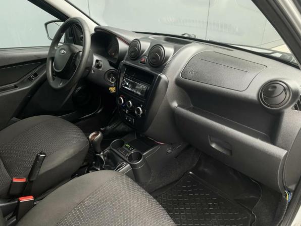 Lada (ВАЗ) Granta I с пробегом 2013 года, цена 299 000 рублей, 182000 км, седан, Автокод Объявления