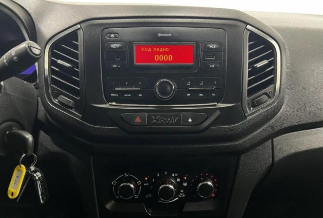 Lada (ВАЗ) XRAY I с пробегом 2018 года, цена 900 000 рублей, 108000 км, хэтчбек, Автокод Объявления