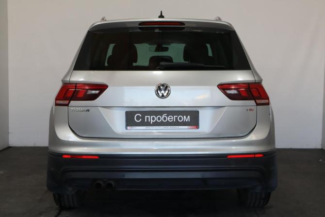 Volkswagen Tiguan II с пробегом 2018 года, цена 1 749 000 рублей, 147000 км, внедорожник, Автокод Объявления