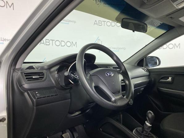 Kia Rio III Рестайлинг с пробегом 2016 года, цена 747 500 рублей, 161000 км, седан, Автокод Объявления
