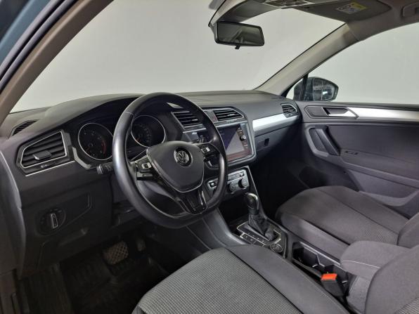 Volkswagen Tiguan II с пробегом 2019 года, цена 2 560 000 рублей, 101173 км, внедорожник, Автокод Объявления
