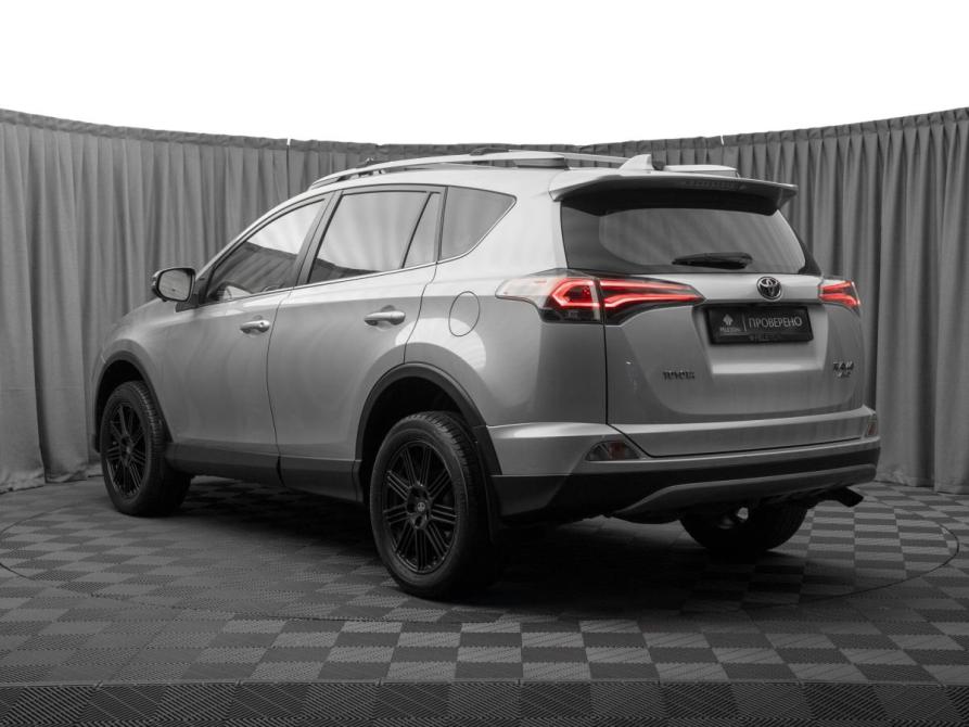 Toyota RAV4 IV (XA40) Рестайлинг Москва  - изображение 4
