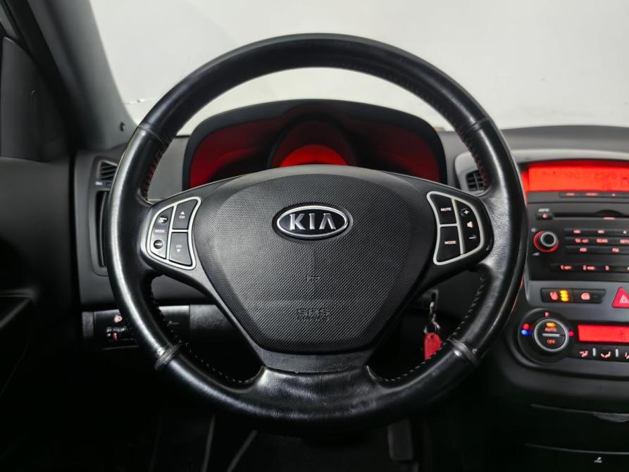 Kia Ceed I Москва  - изображение 13