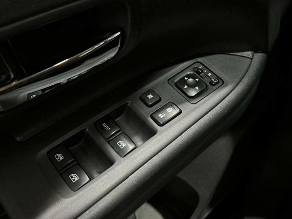 Mitsubishi Outlander III Рестайлинг 2 с пробегом 2018 года, цена 1 490 000 рублей, 258400 км, внедорожник, Автокод Объявления