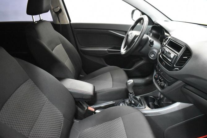 Lada (ВАЗ) Vesta I с пробегом 2022 года, цена 930 000 рублей, 103579 км, седан, Автокод Объявления