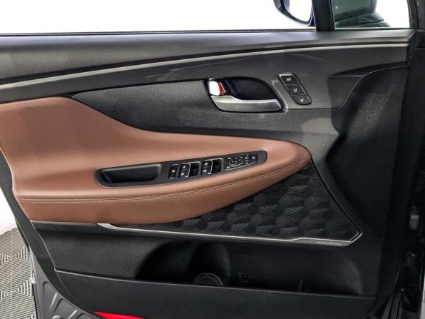 Hyundai Santa Fe IV Рестайлинг с пробегом 2021 года, цена 3 450 000 рублей, 92928 км, внедорожник, Автокод Объявления