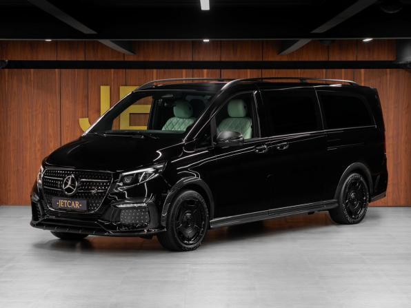 Mercedes-Benz V-Класс III (W447) Рестайлинг 2 с пробегом 2025 года, цена 46 000 000 рублей, 89 км, минивэн, Автокод Объявления