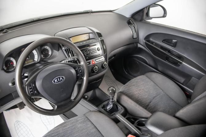Kia Ceed I с пробегом 2007 года, цена 349 000 рублей, 186121 км, хэтчбек, Автокод Объявления