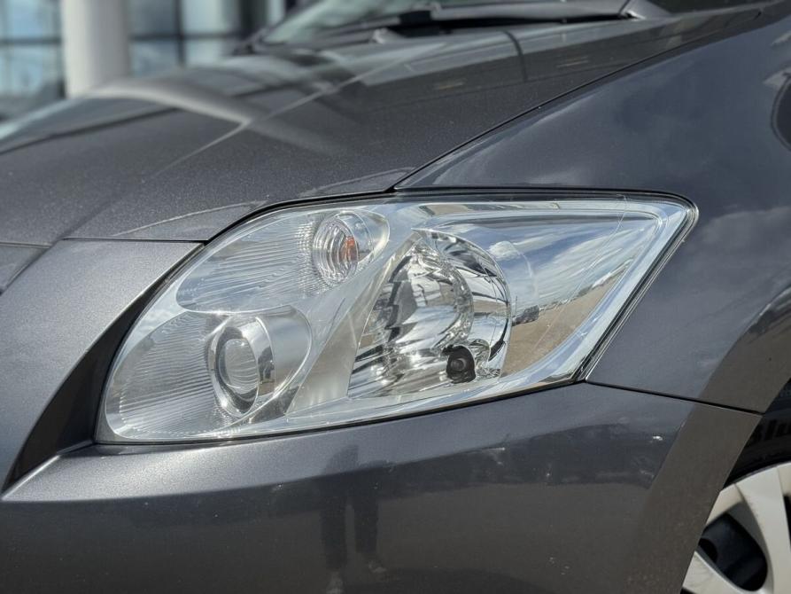 Toyota Auris I Тверь  - изображение 9