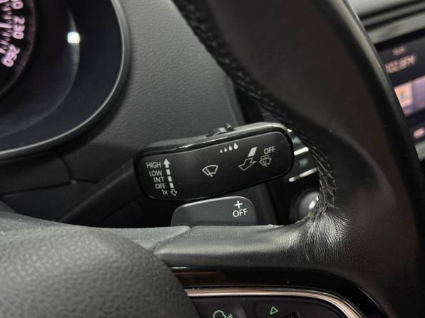 Skoda Octavia III (A7) с пробегом 2015 года, цена 1 445 000 рублей, 170749 км, лифтбек, Автокод Объявления