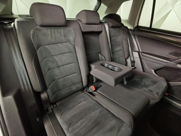Volkswagen Tiguan II с пробегом 2017 года, цена 2 197 000 рублей, 200072 км, внедорожник, Автокод Объявления