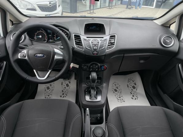 Ford Fiesta Mk6 Рестайлинг с пробегом 2015 года, цена 825 000 рублей, 137400 км, седан, Автокод Объявления