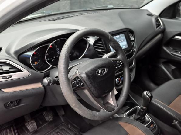 Lada (ВАЗ) Vesta I с пробегом 2017 года, цена 750 000 рублей, 175793 км, седан, Автокод Объявления
