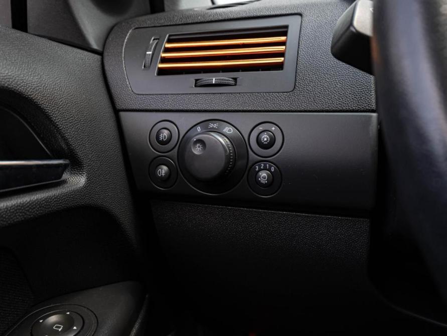 Opel Astra H Рестайлинг Краснодар  - изображение 17