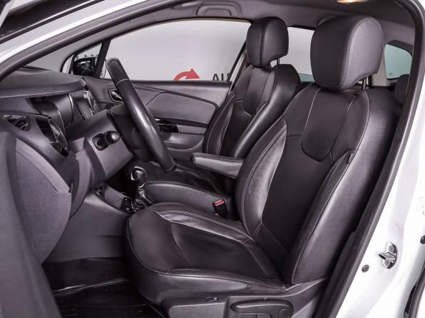 Renault Kaptur I с пробегом 2016 года, цена 1 325 000 рублей, 115000 км, внедорожник, Автокод Объявления