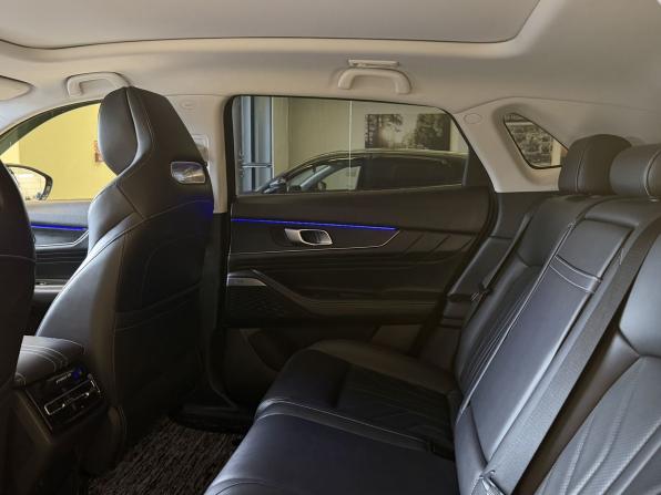 Changan UNI-K с пробегом 2023 года, цена 2 660 000 рублей, 52000 км, внедорожник, Автокод Объявления
