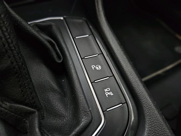 Volkswagen Tiguan II с пробегом 2018 года, цена 2 490 000 рублей, 192455 км, внедорожник, Автокод Объявления