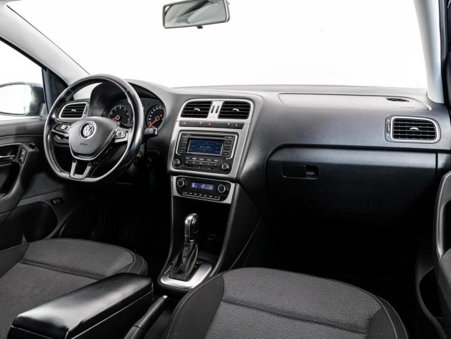 Volkswagen Polo V Рестайлинг Санкт-Петербург  - изображение 10