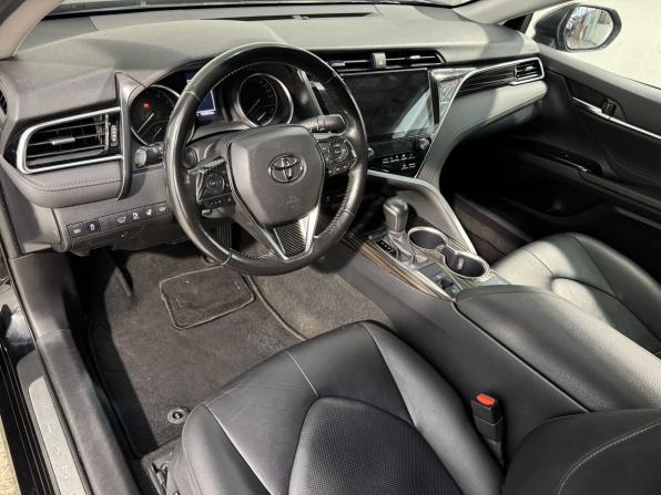 Toyota Camry VIII (XV70) с пробегом 2019 года, цена 2 949 800 рублей, 100000 км, седан, Автокод Объявления