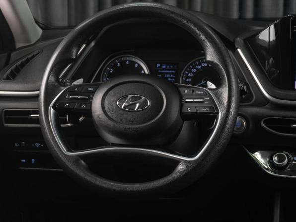 Hyundai Sonata VII (LF) Рестайлинг с пробегом 2019 года, цена 1 929 000 рублей, 228237 км, седан, Автокод Объявления